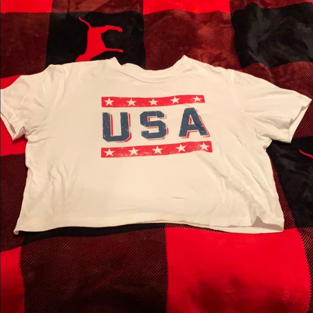 White t shirt crop top